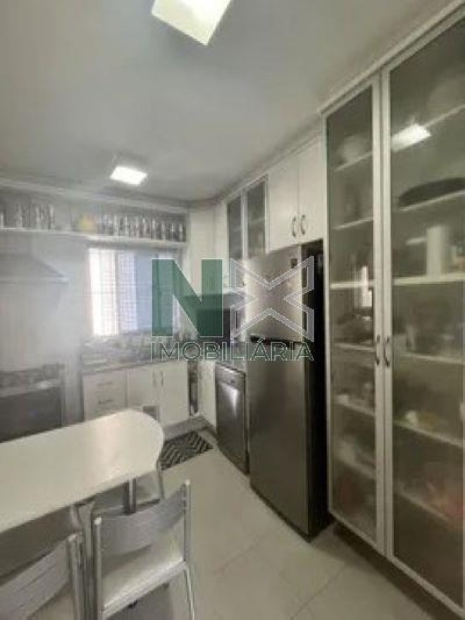 Apartamento 4 Quartos 124m² Apartamento 4 Quartos 124m²