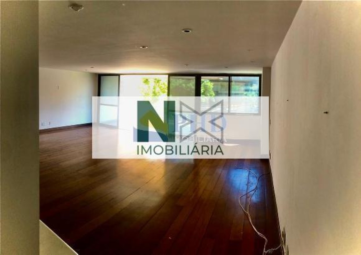 Apartamento 3 Quartos 147m² Apartamento 3 Quartos 147m²