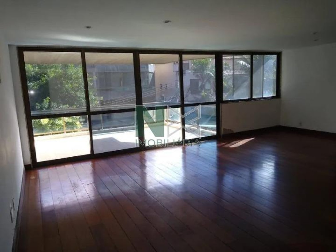 Apartamento 3 Quartos 147m² Apartamento 3 Quartos 147m²