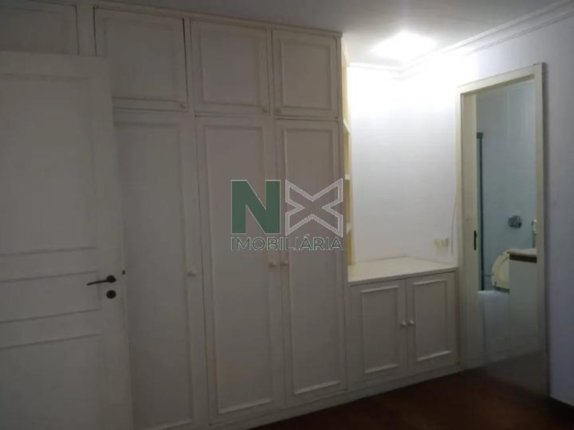 Apartamento 3 Quartos 147m² Apartamento 3 Quartos 147m²
