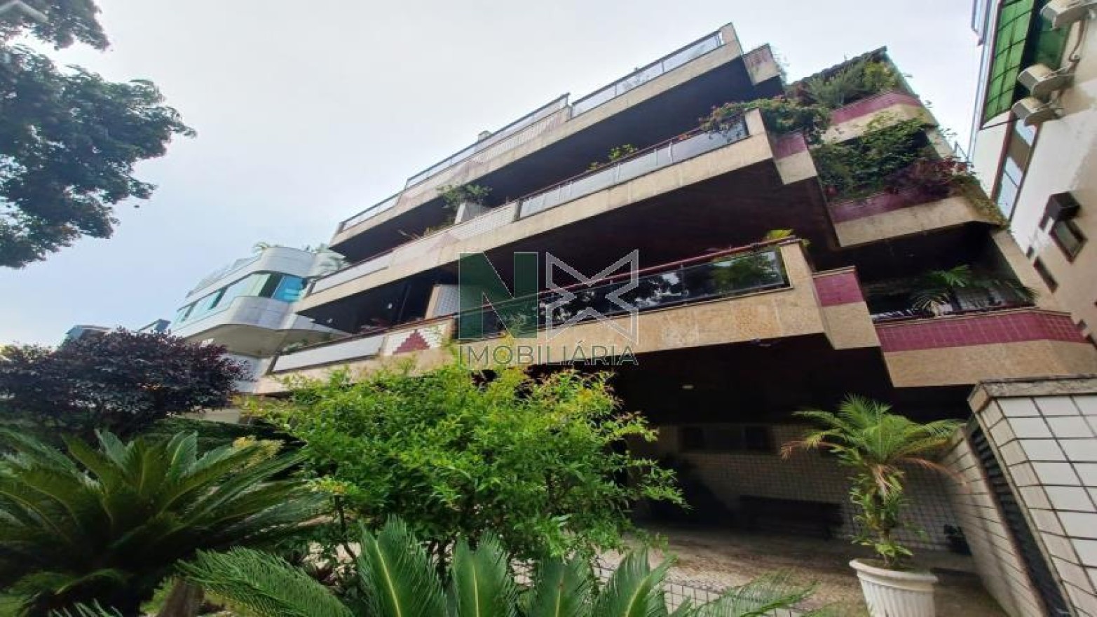 Apartamento 2 Quartos 90m² Apartamento 2 Quartos 90m²