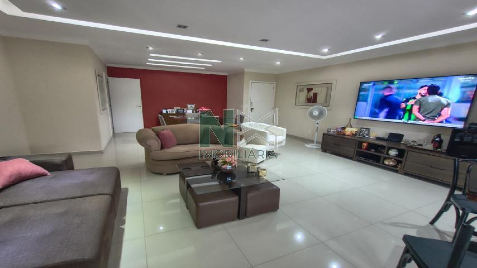 Cobertura 3 Quartos 200m² Cobertura 3 Quartos 200m²