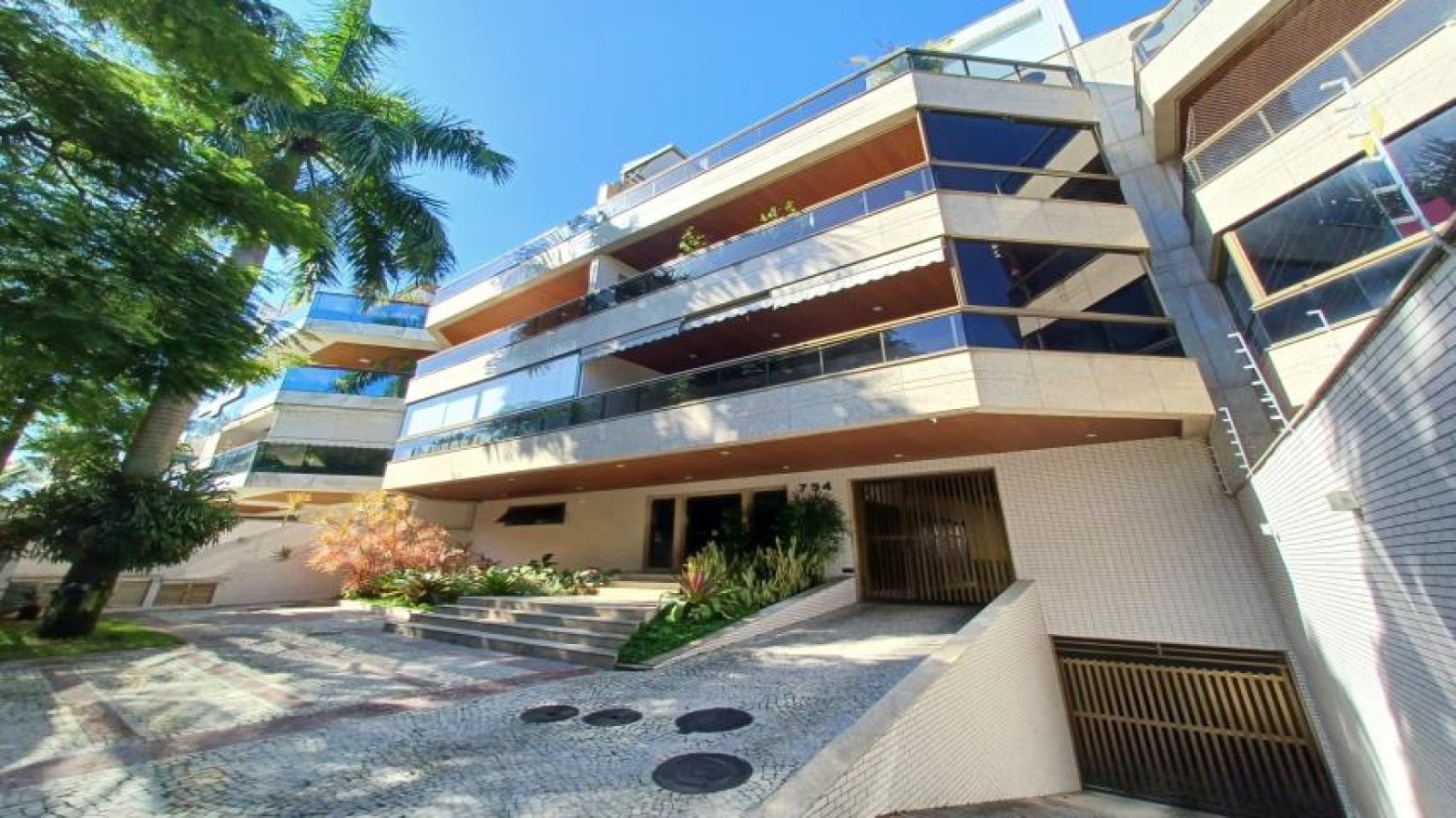 Apartamento 3 Quartos 115m² Apartamento 3 Quartos 115m²