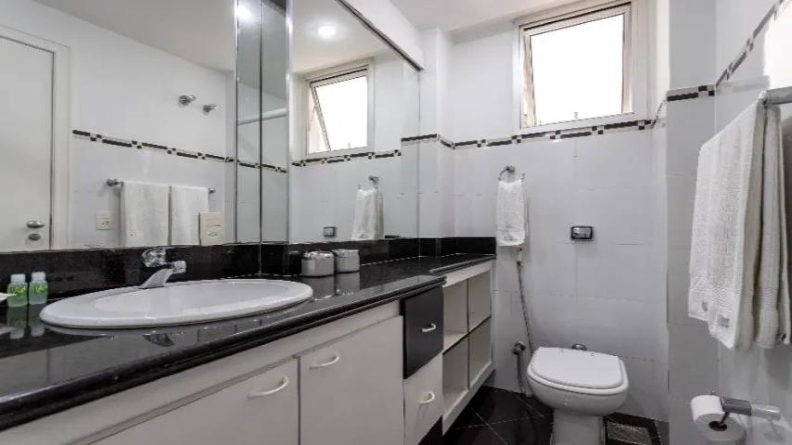 Apartamento 3 Quartos 106m² Apartamento 3 Quartos 106m²