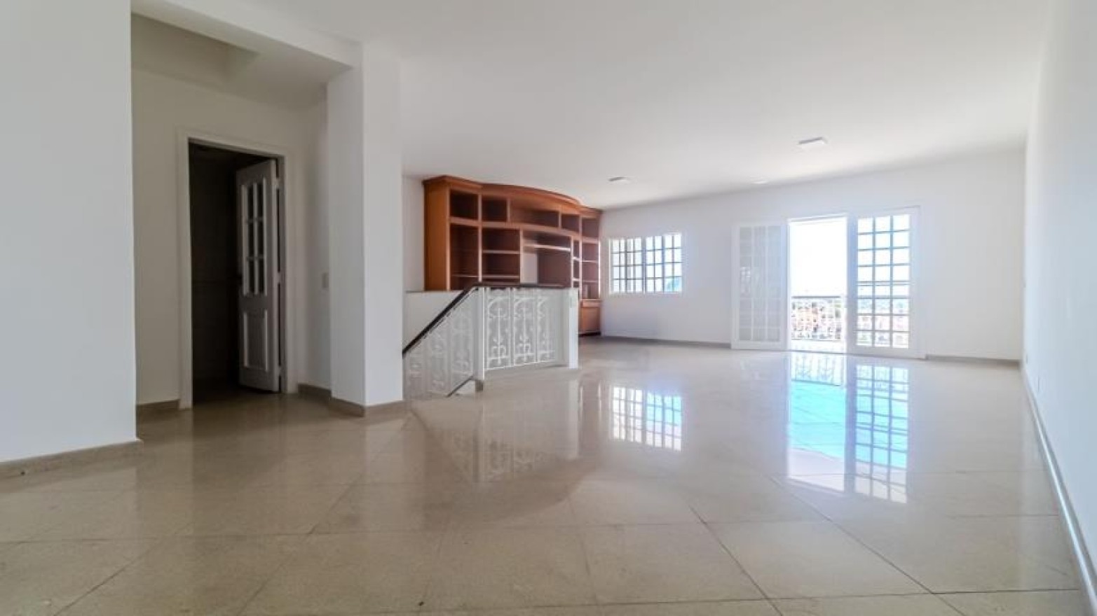 Casa 3 Quartos 241m² Casa 3 Quartos 241m²