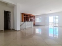 Casa 3 Quartos 241m² Casa 3 Quartos 241m²