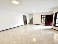 Casa 4 Quartos 120m² Casa 4 Quartos 120m²