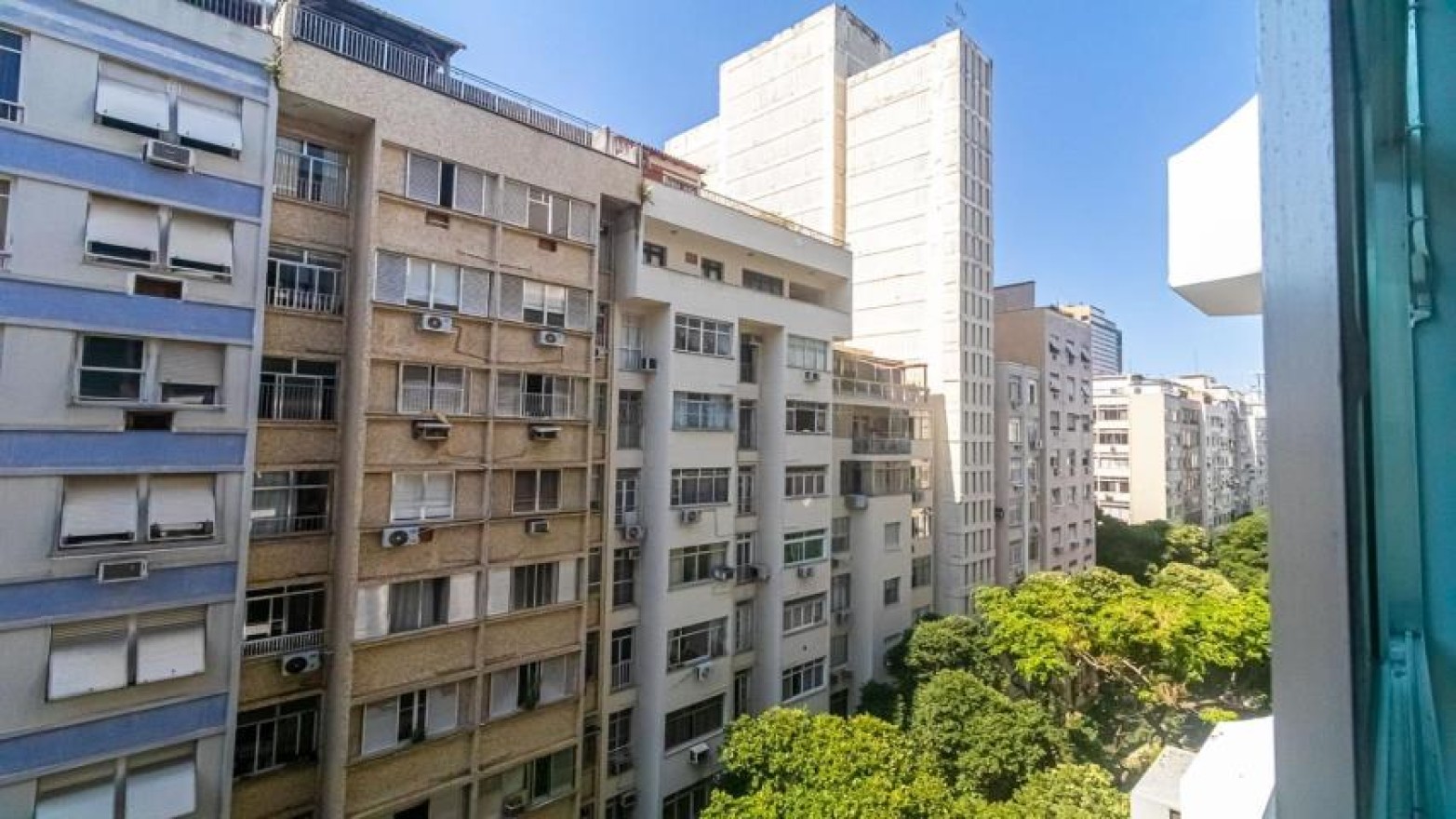 Apartamento 3 Quartos 156m² Apartamento 3 Quartos 156m²