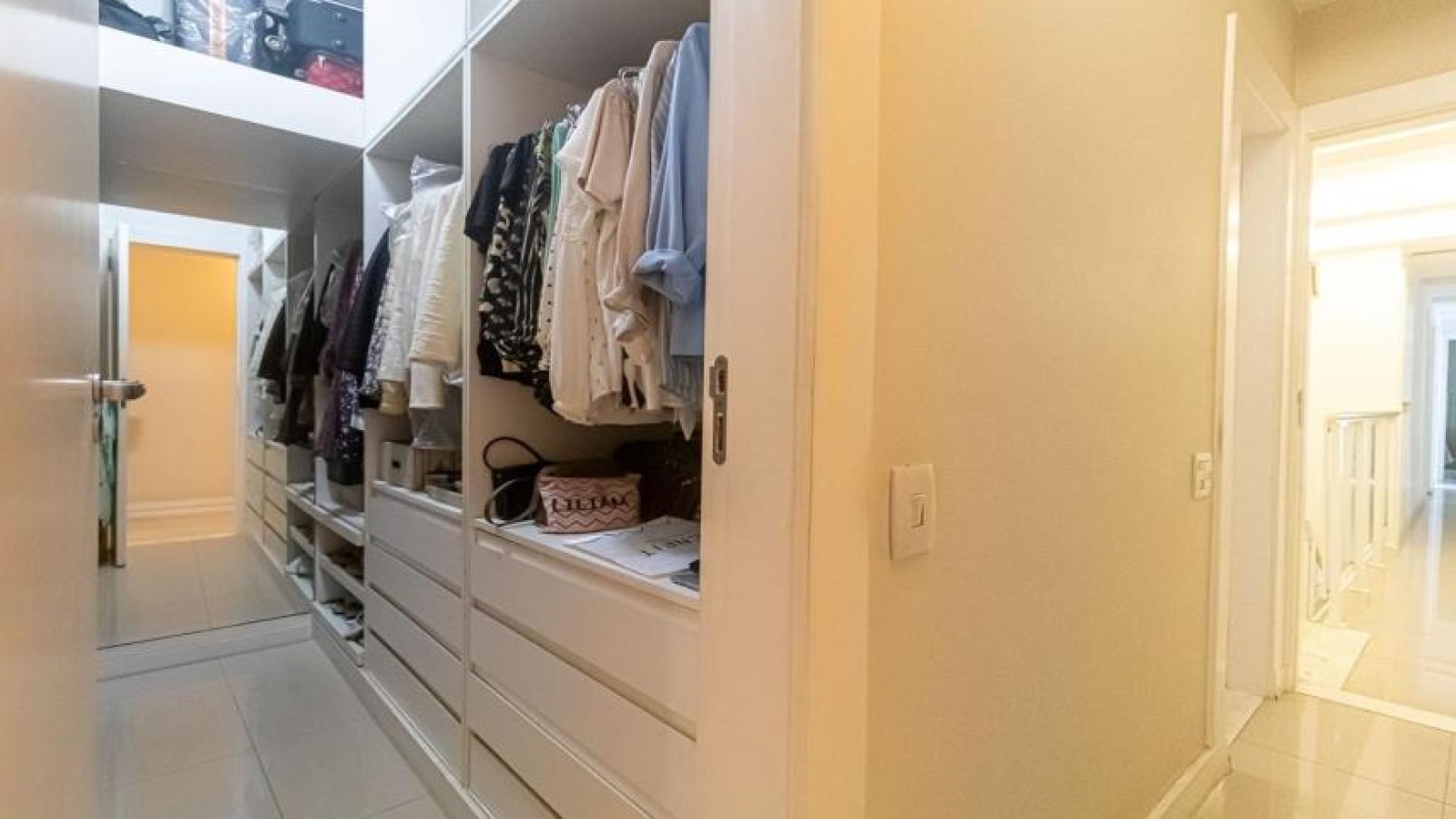 Apartamento 3 Quartos 156m² Apartamento 3 Quartos 156m²