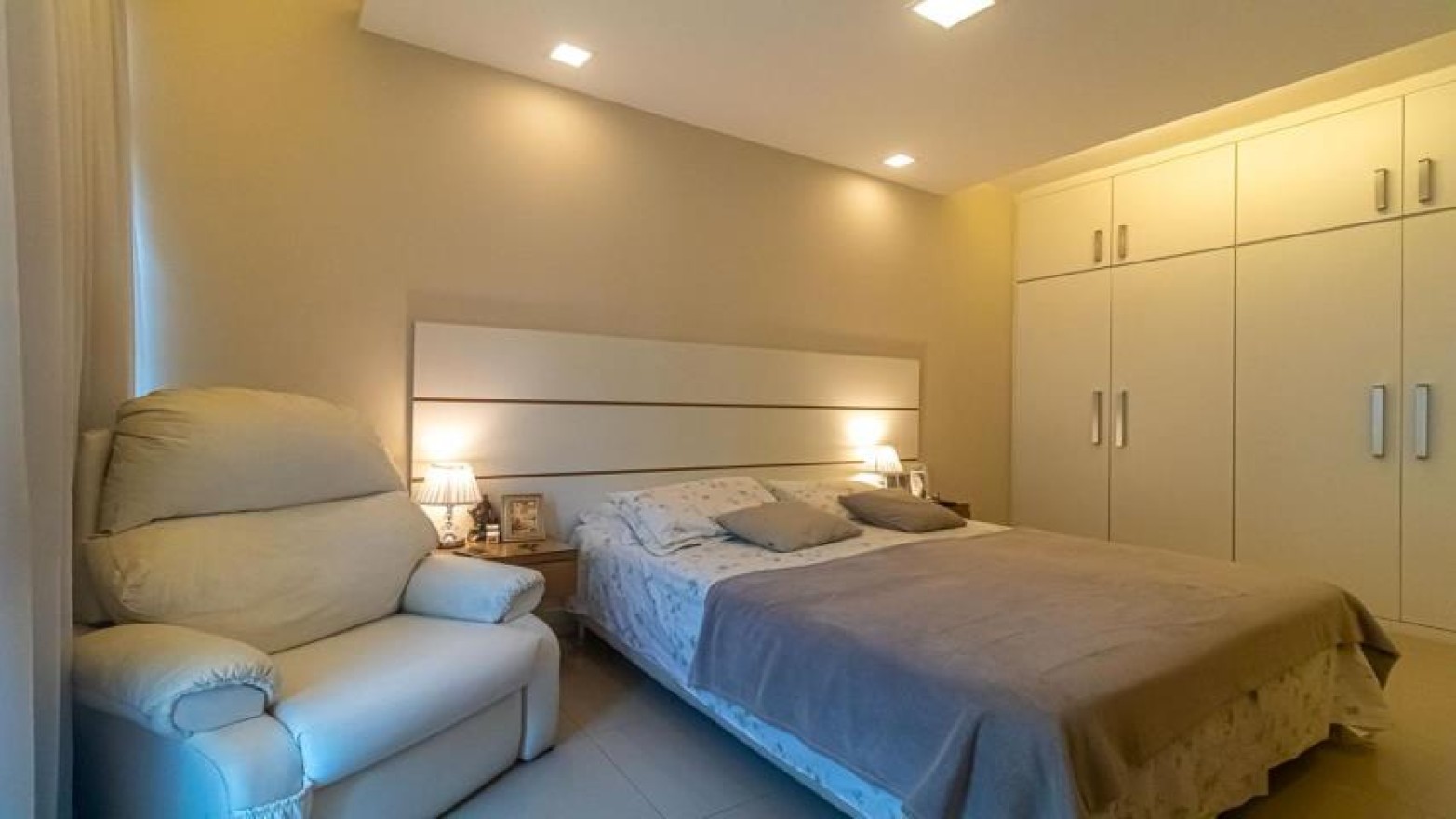 Apartamento 3 Quartos 156m² Apartamento 3 Quartos 156m²