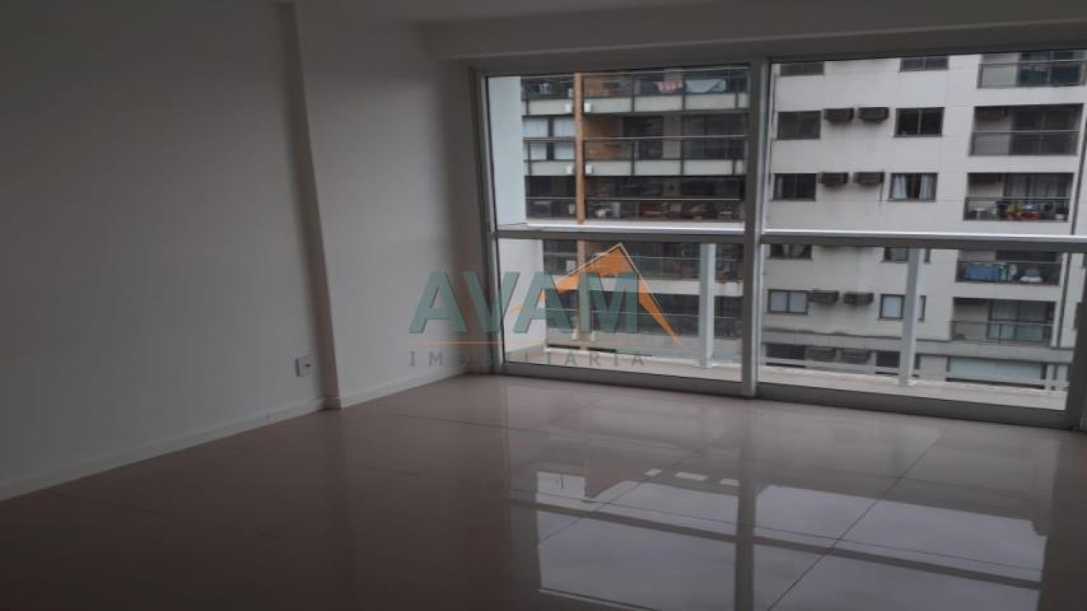 Apartamento 2 Quartos 70m² Apartamento 2 Quartos 70m²
