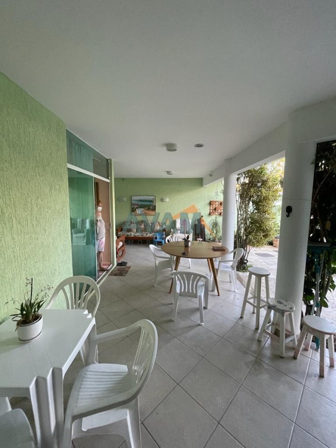 Casa 4 Quartos 256m² Casa 4 Quartos 256m²