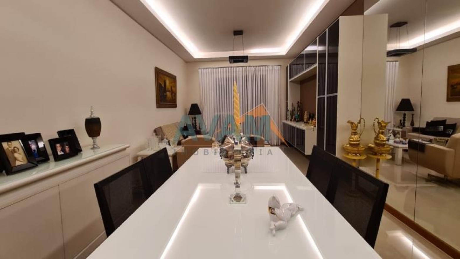 Apartamento 3 Quartos 168m² Apartamento 3 Quartos 168m²