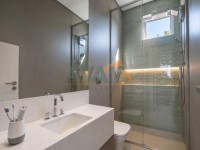 Apartamento 4 Quartos 187m² Apartamento 4 Quartos 187m²