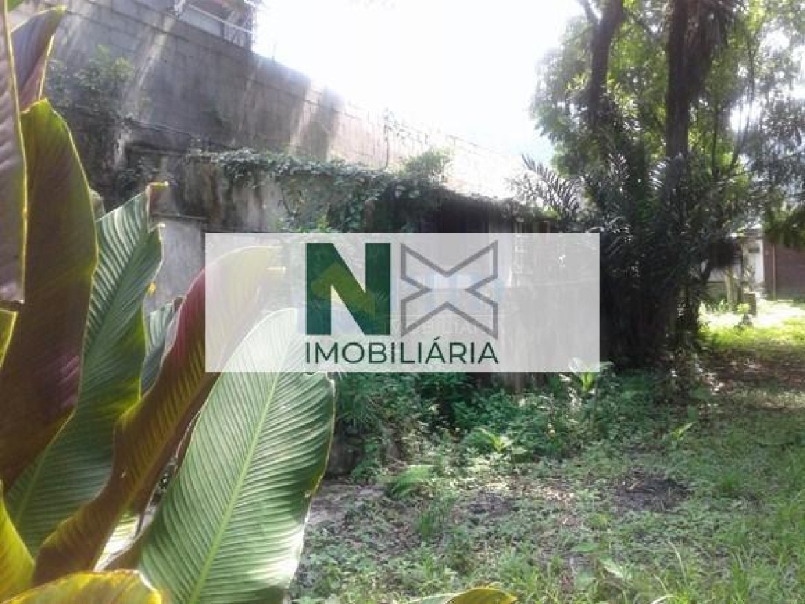 Terreno 2143m² Terreno 2143m²