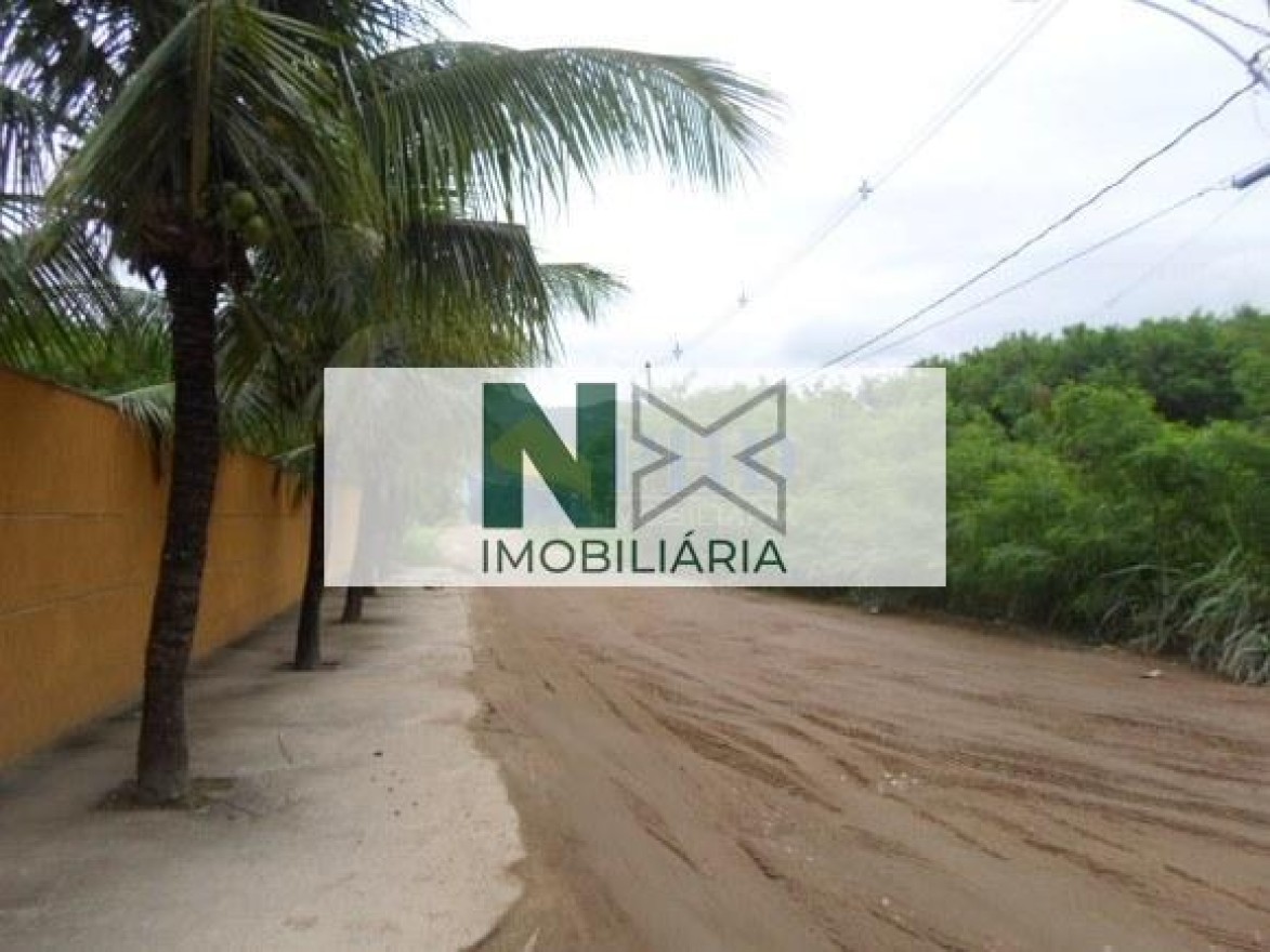 Terreno 300m² Terreno 300m²