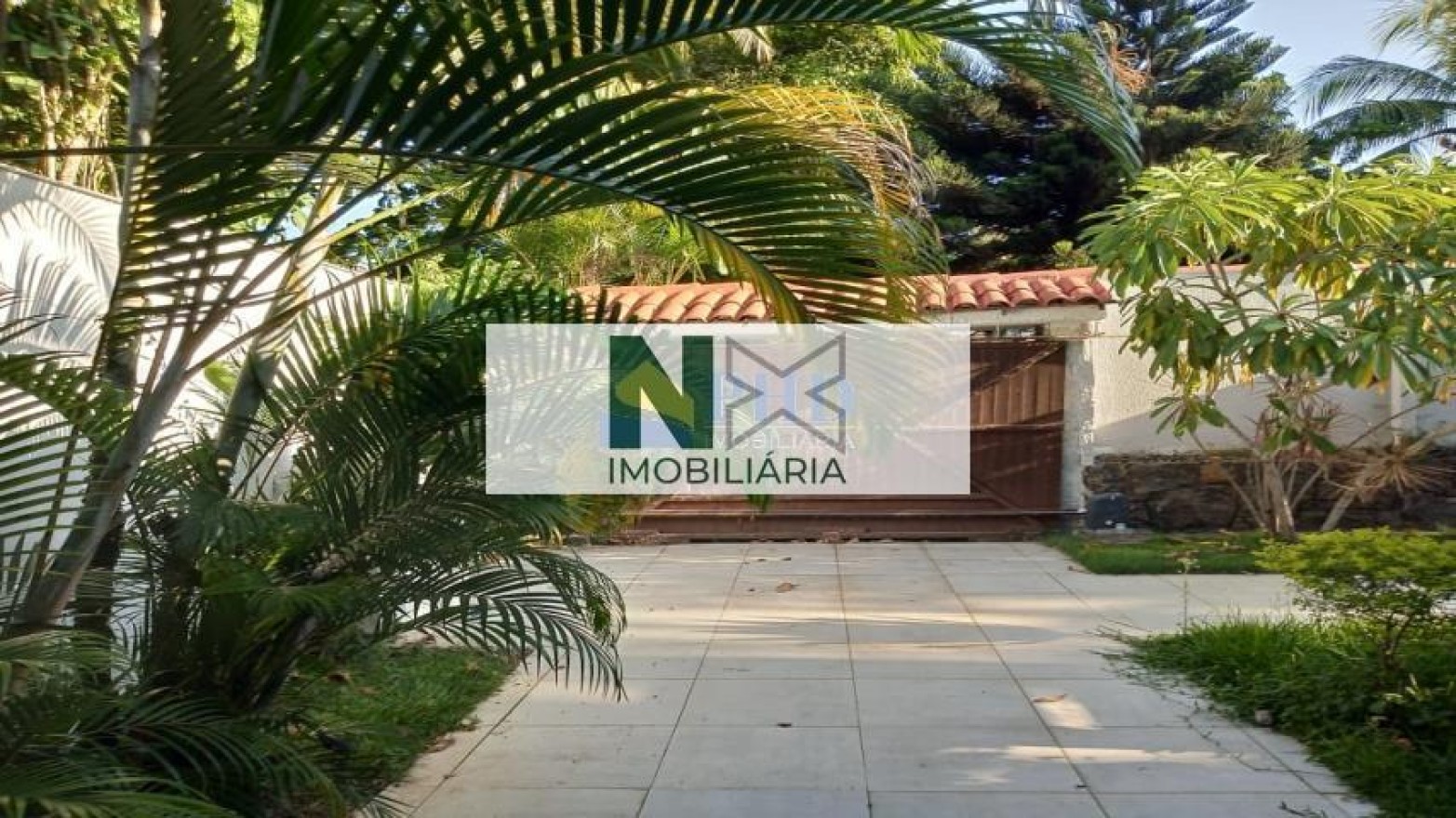 Casa 9 Quartos 600m² Casa 9 Quartos 600m²