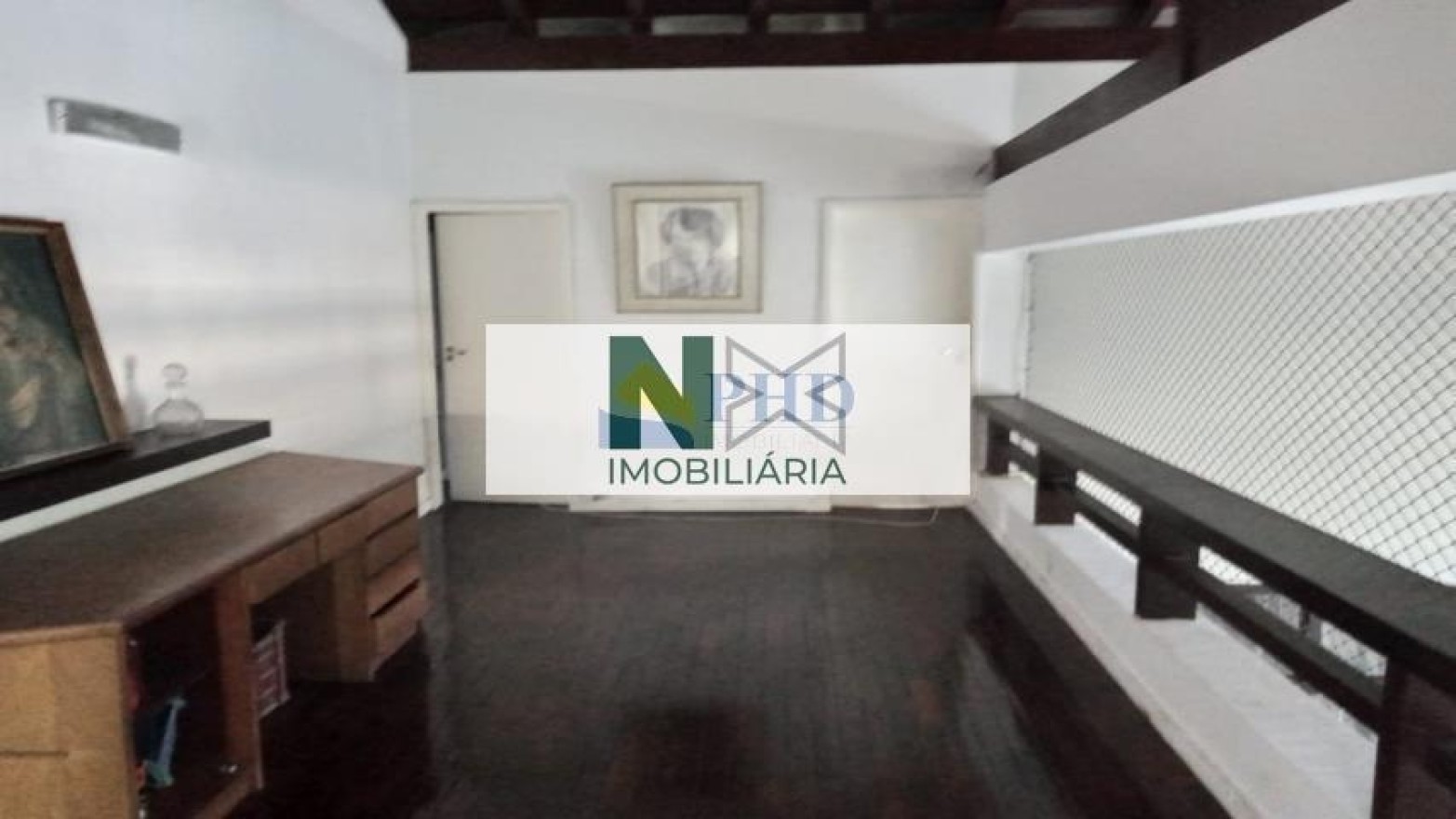 Casa 9 Quartos 600m² Casa 9 Quartos 600m²