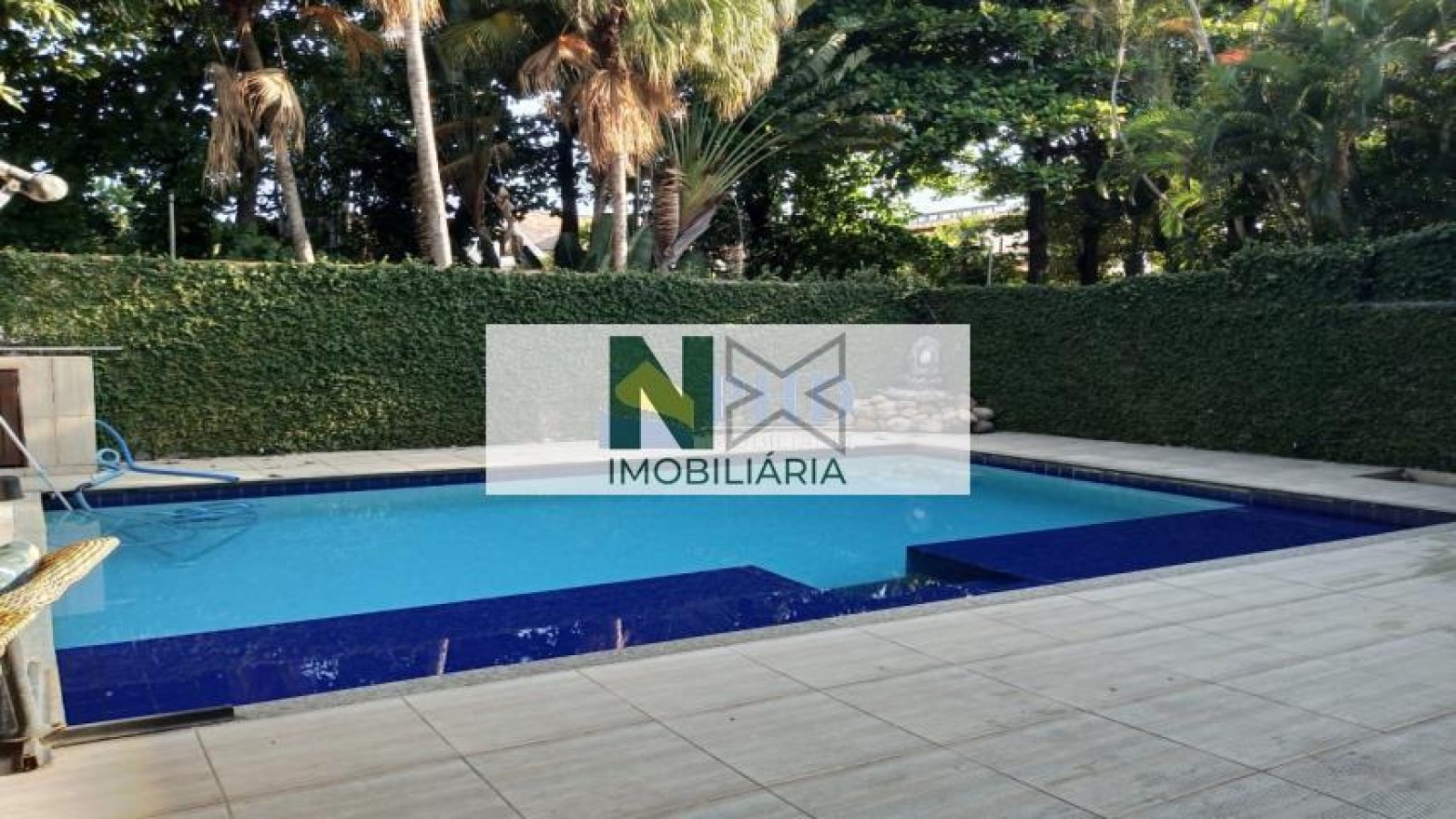 Casa 5 Quartos 600m² Casa 5 Quartos 600m²