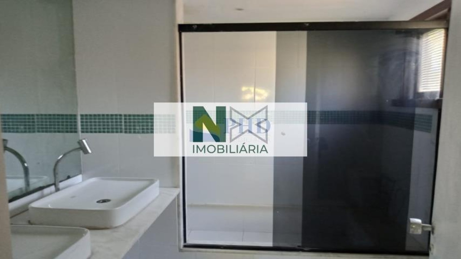 Casa 5 Quartos 600m² Casa 5 Quartos 600m²